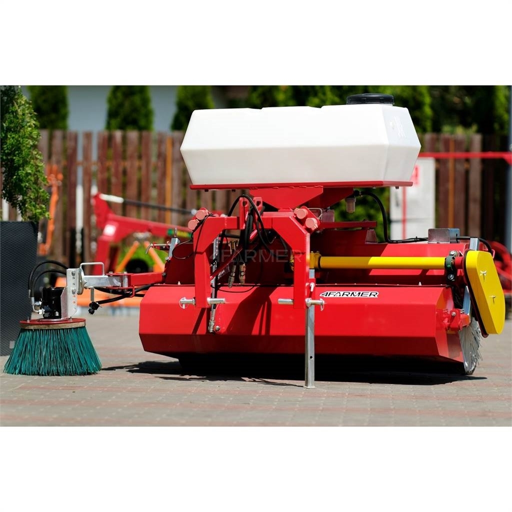4Farmer Zamiatarka 150 cm do traktora z koszem, pojemnikie Sweepers
