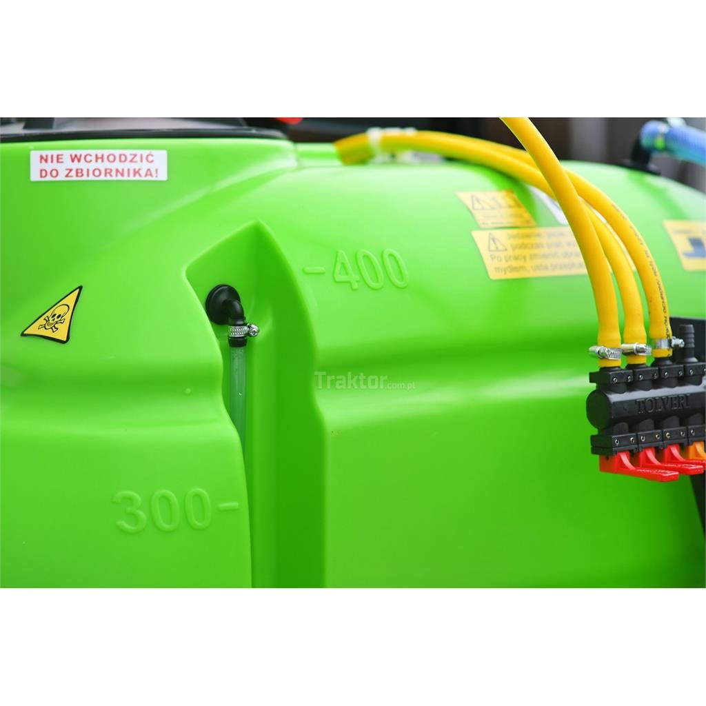 Demarol Opryskiwacz sadowniczy Rapid 400L Demarol 承載式噴霧機