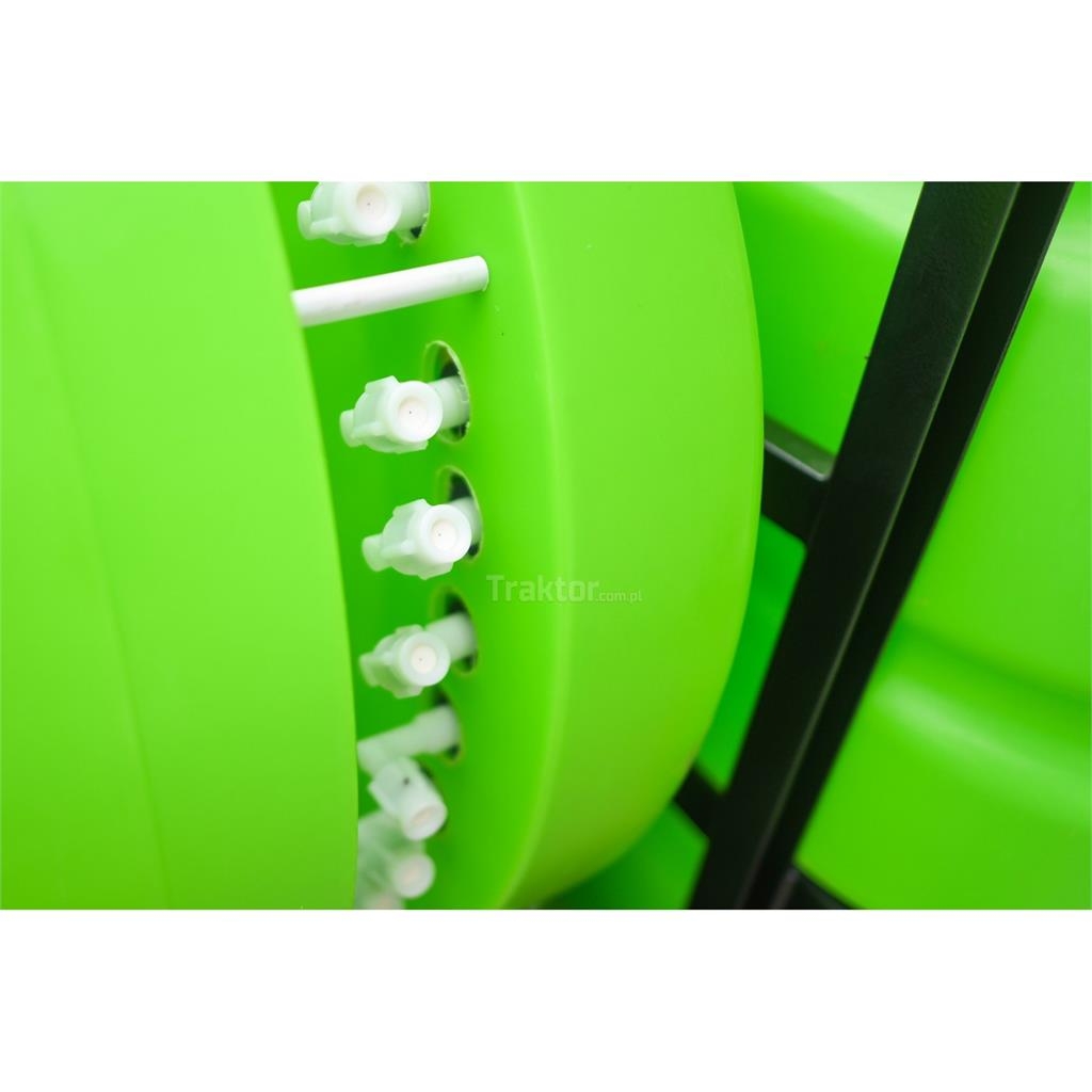 Demarol Opryskiwacz sadowniczy Rapid 400L Demarol 承載式噴霧機