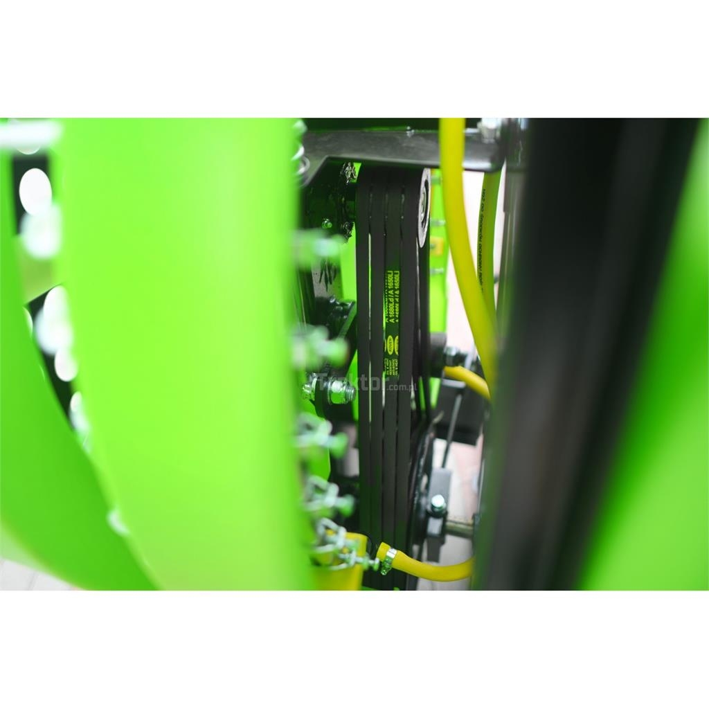 Demarol Opryskiwacz sadowniczy Rapid 400L Demarol 承載式噴霧機
