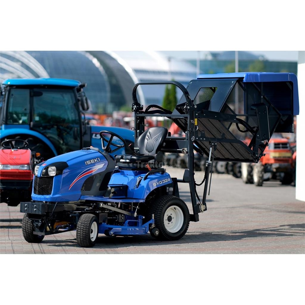 Iseki SXG 324 - wysoki wysyp Самохідні газонокосарки