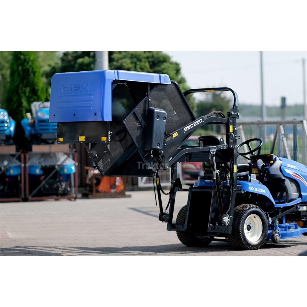 Iseki SXG 324 - wysoki wysyp Самохідні газонокосарки
