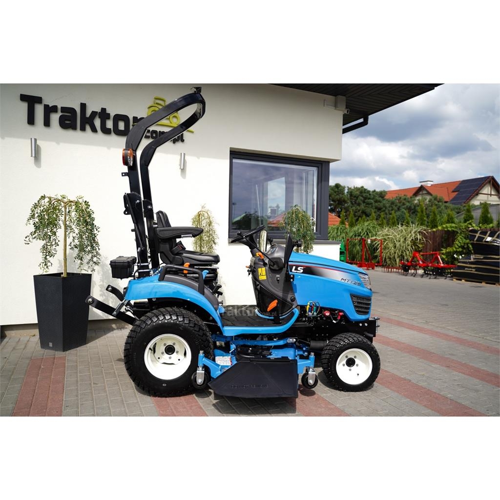 LS Tractor Kosiarka pielęgnacyjna LS LM1160 do trakto 割草劑