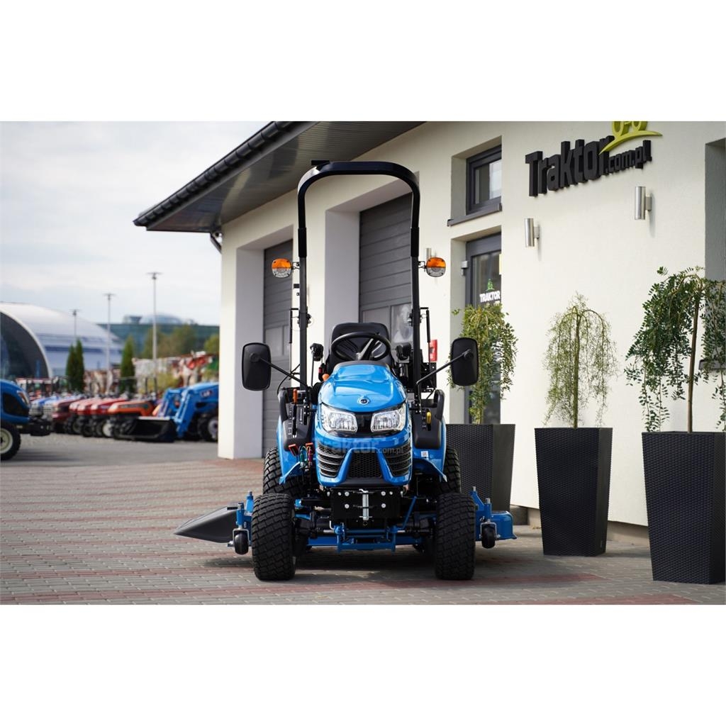 LS Tractor Kosiarka pielęgnacyjna LS LM1160 do trakto 割草劑