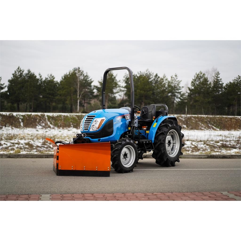 LS Tractor MT3.35 MEC 4x4 - 35 KM + pług do śniegu s Tractors