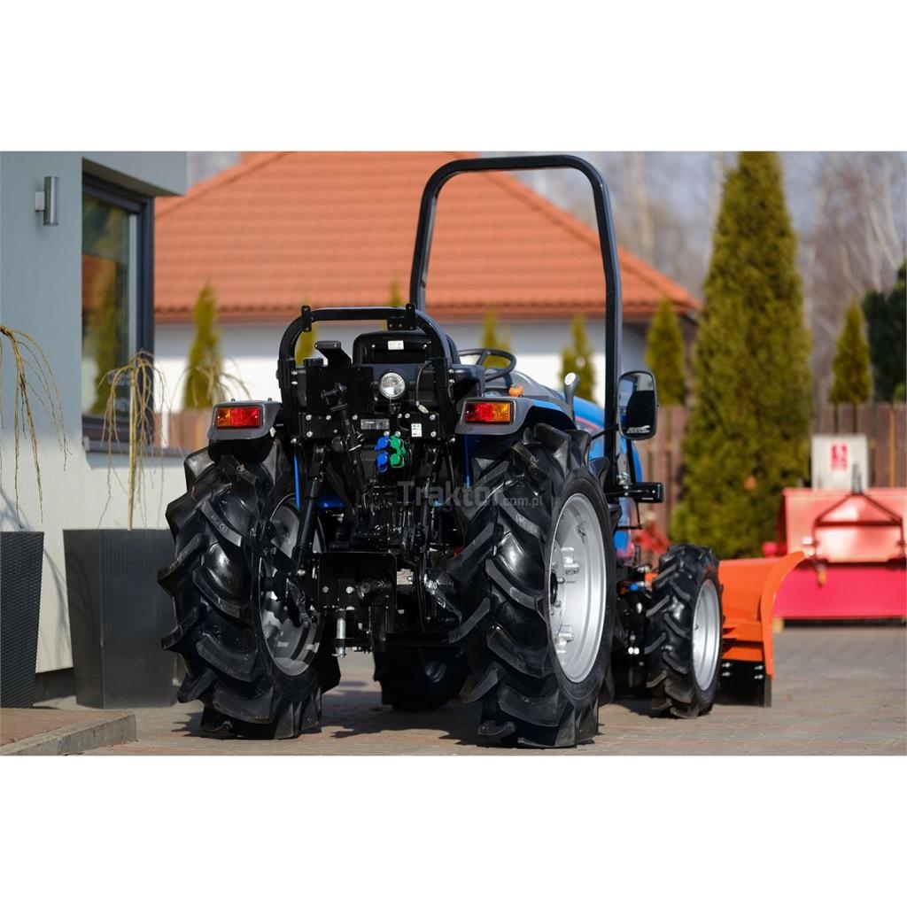 LS Tractor MT3.35 MEC 4x4 - 35 KM + pług do śniegu s Tractors