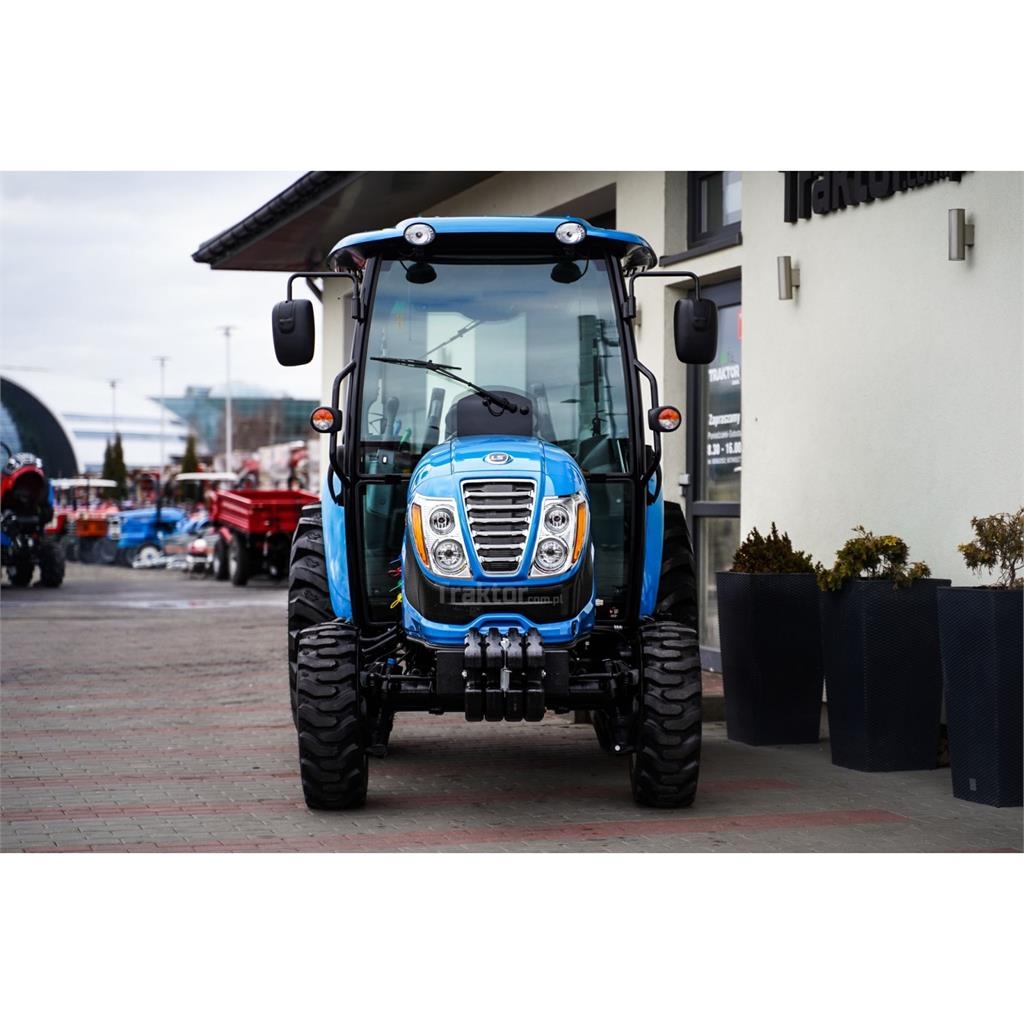 LS Tractor MT3.40 HST 4x4 - 40 KM / CAB / IND Tractors