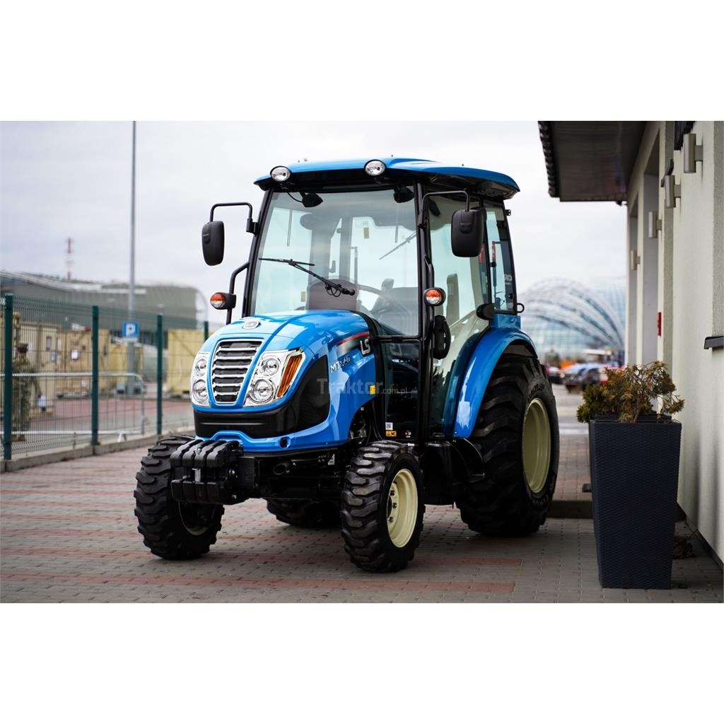 LS Tractor MT3.40 HST 4x4 - 40 KM / CAB / IND Tractors