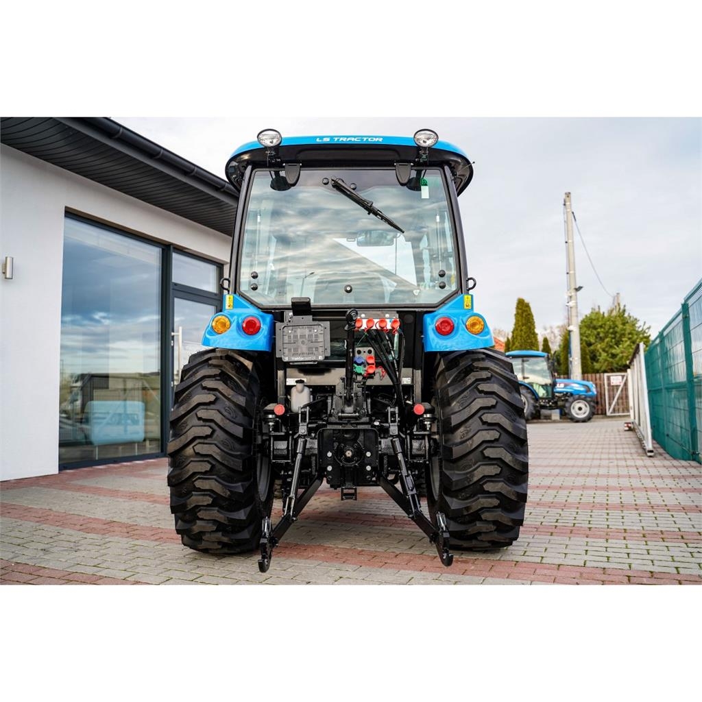 LS Tractor MT3.40 HST 4x4 - 40 KM / IND / CAB + pług Tractors