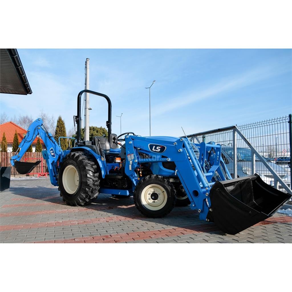 LS Tractor MT3.40 HST 4x4 - 40 KM / IND + ładowacz c Ciągniki rolnicze