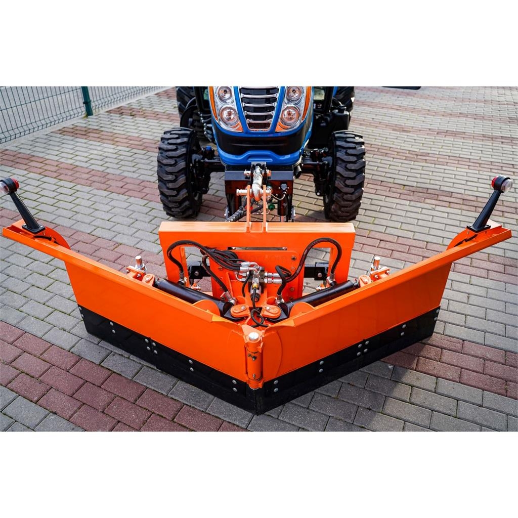 LS Tractor MT3.40 HST 4x4 - 40 KM / IND / CAB + pług Tractors