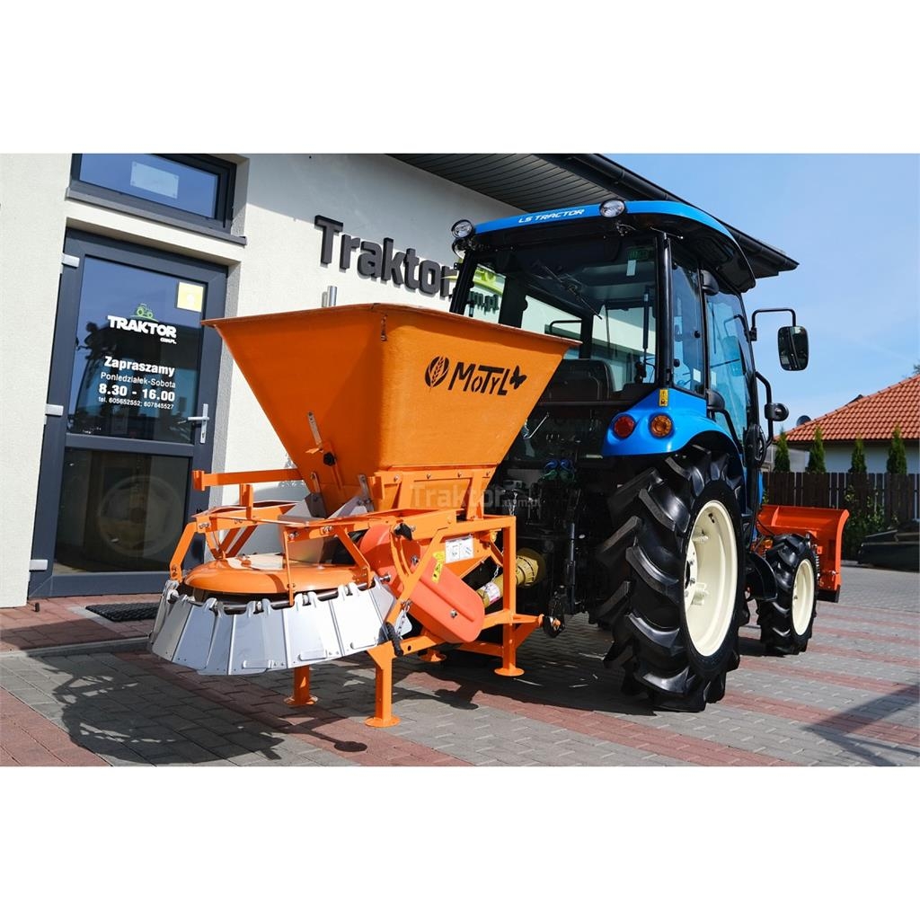 LS Tractor MT3.40 MEC 4x4 - 40 KM / CAB + pług do śn Tractors