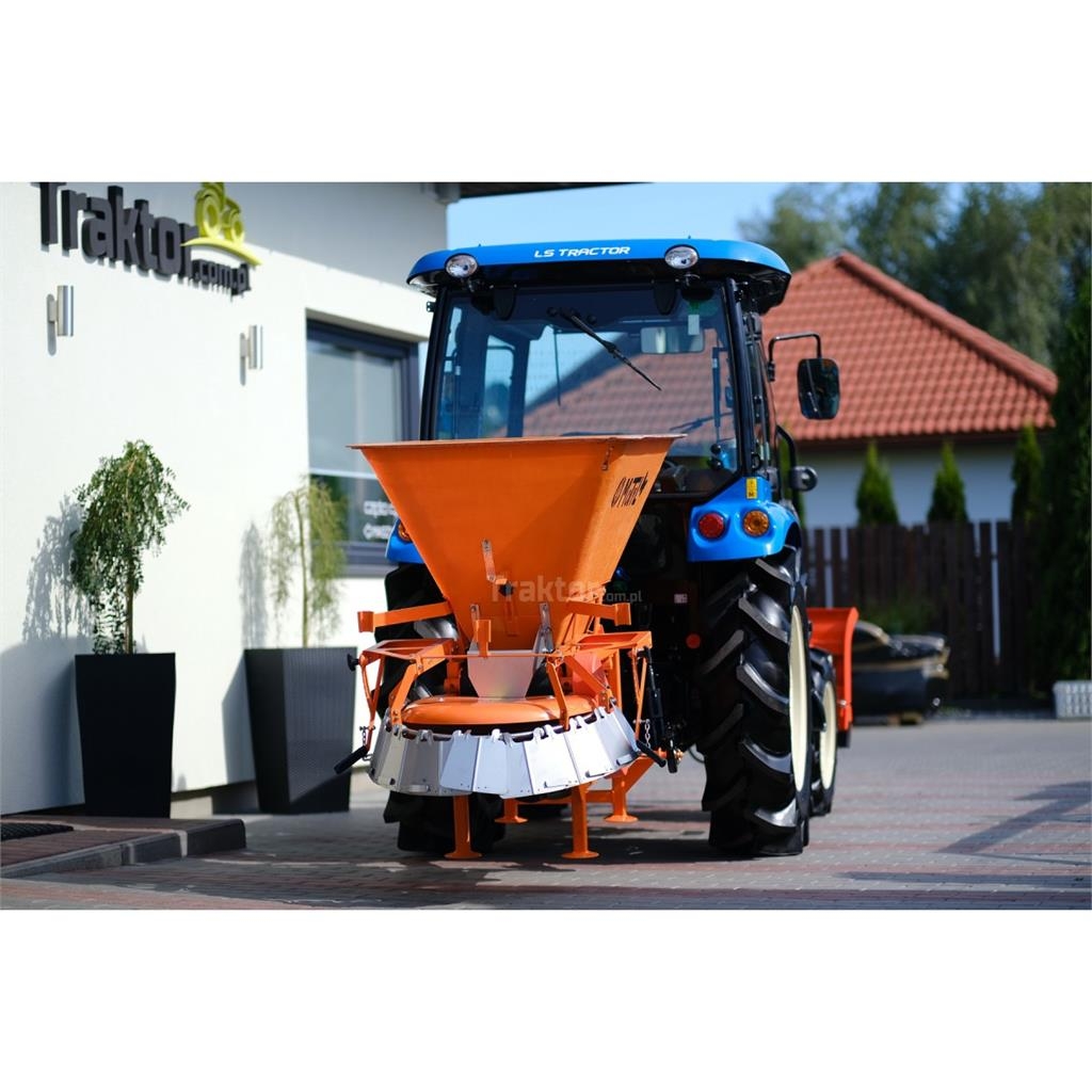 LS Tractor MT3.40 MEC 4x4 - 40 KM / CAB + pług do śn Tractors