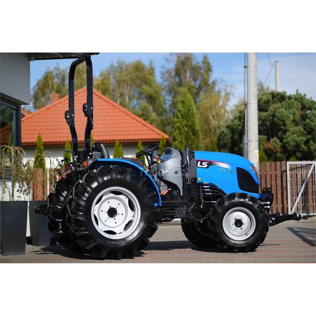 LS Tractor MT3.50 HST 4x4 - 47 KM + przedni TUZ 4FAR Traktory