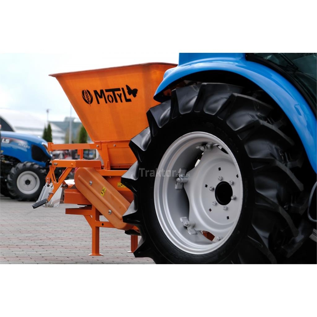 LS Tractor MT3.50 MEC 4x4 - 47 KM / CAB + pług Vario Traktory
