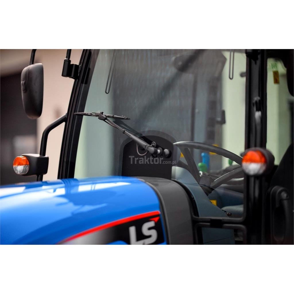 LS Tractor MT3.60 HST 4x4 - 57 KM / CAB Tractors