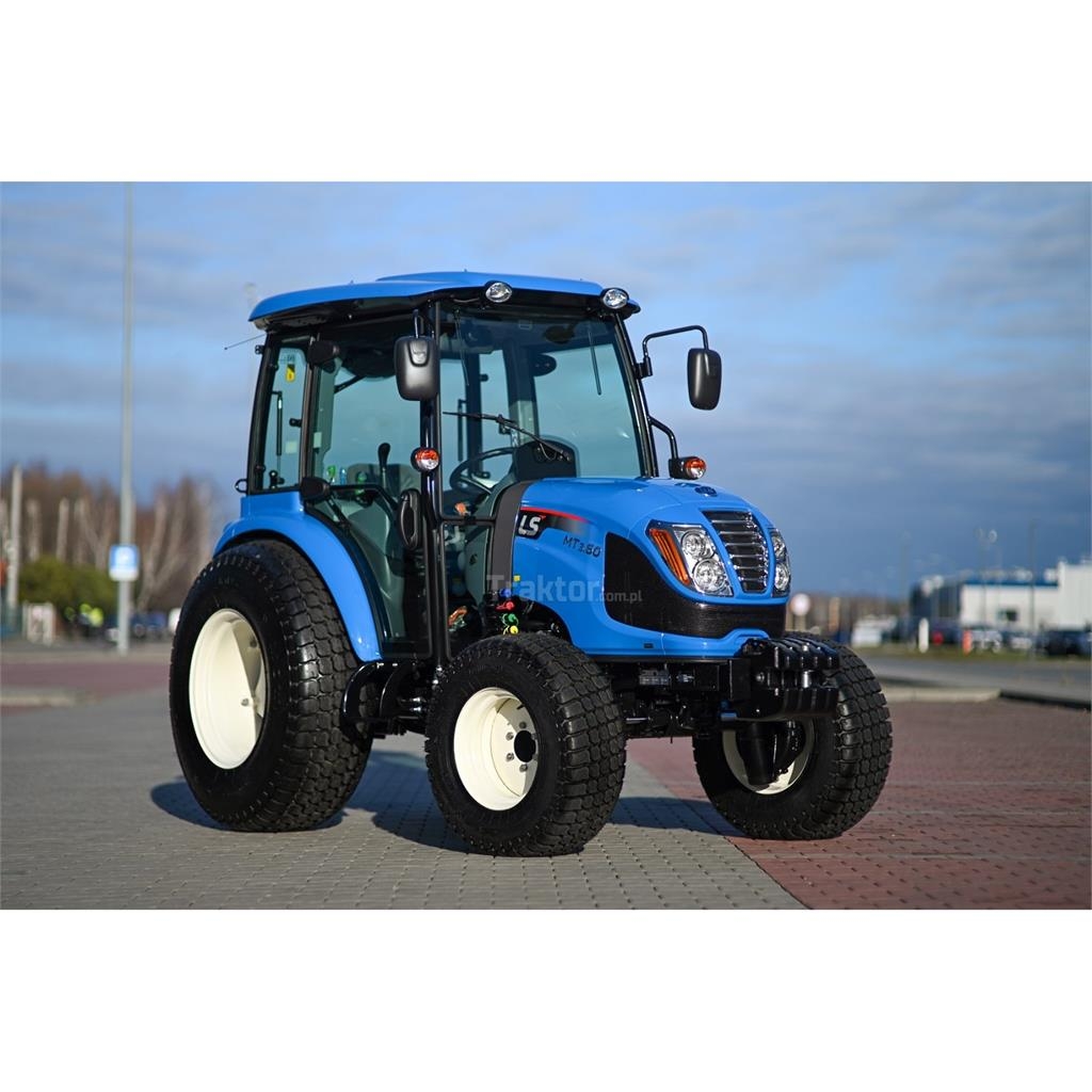 LS Tractor MT3.60 HST 4x4 - 57 KM / CAB / TURF Ciągniki rolnicze