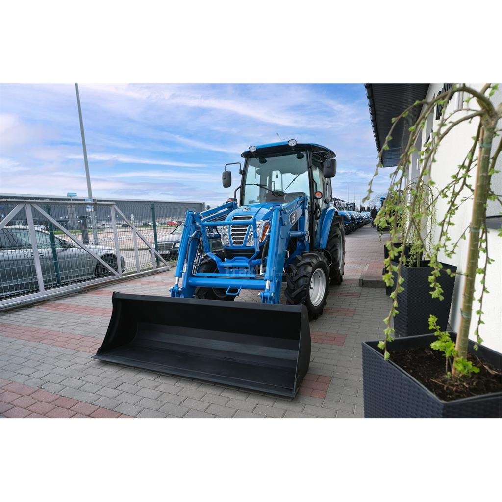 LS Tractor MT3.60 MEC 4x4 - 57 KM / CAB + ładowacz c Tractors