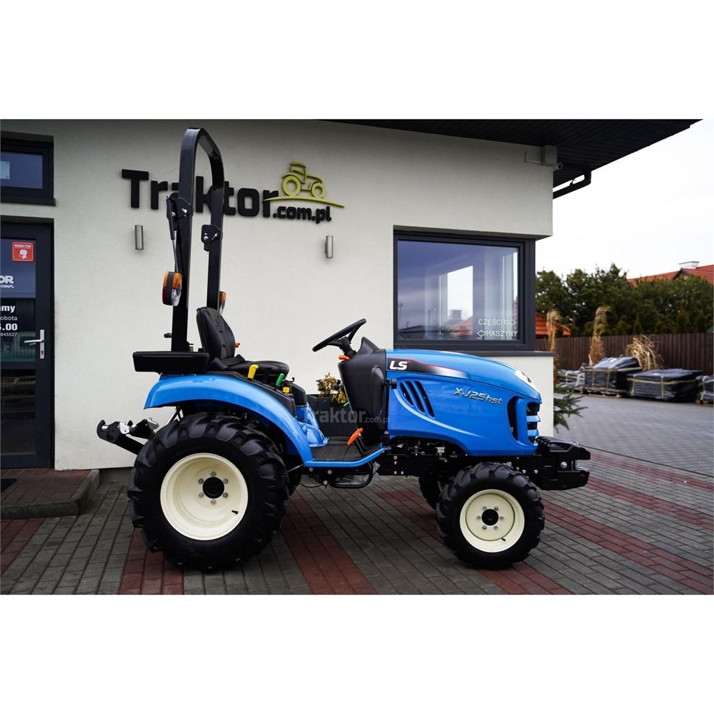 LS Tractor XJ25 HST 4x4 - 24.4 KM 曳引機