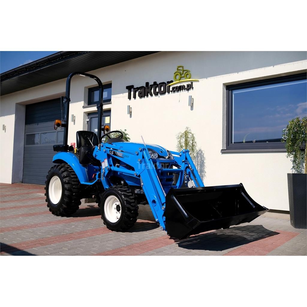LS Tractor XJ25 HST 4x4 - 24.4 KM / IND + ładowacz c Tractors