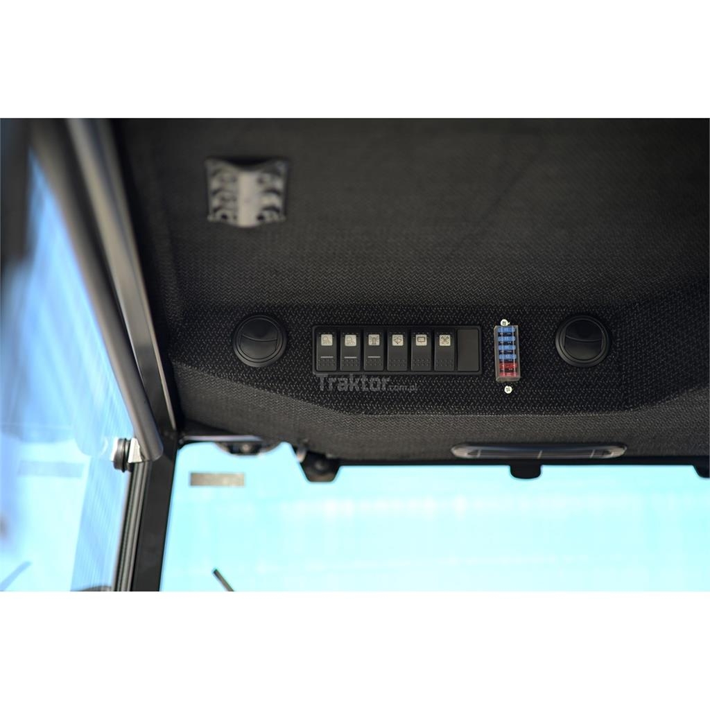 LS Tractor XJ25 HST 4x4 - 24.4 KM / IND / CAB Tractoren