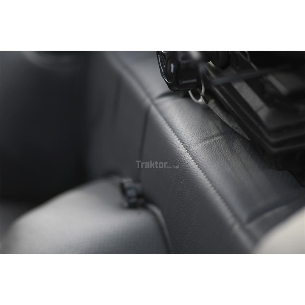 LS Tractor XJ25 HST 4x4 - 24.4 KM / IND / CAB Tractoren