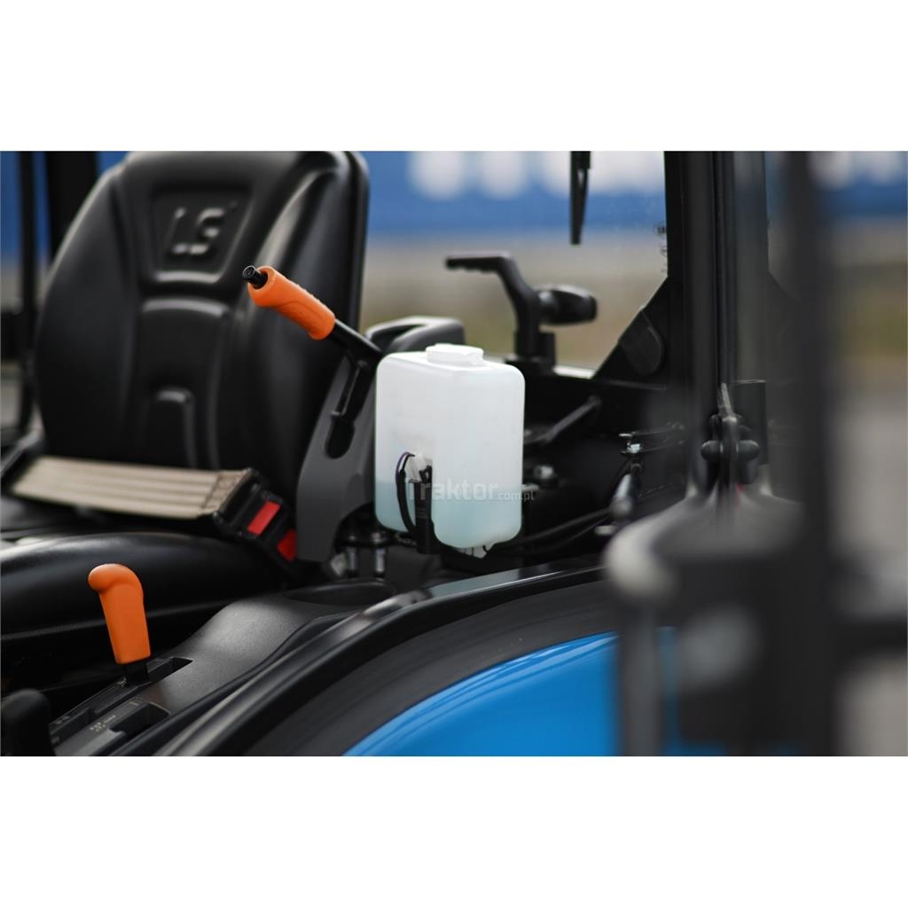 LS Tractor XJ25 HST 4x4 - 24.4 KM / IND / CAB Tractoren