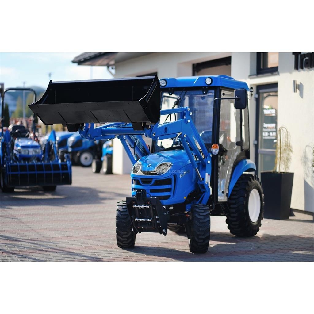 LS Tractor XJ25 HST 4x4 - 24.4 KM / IND / CAB + łado Tractors