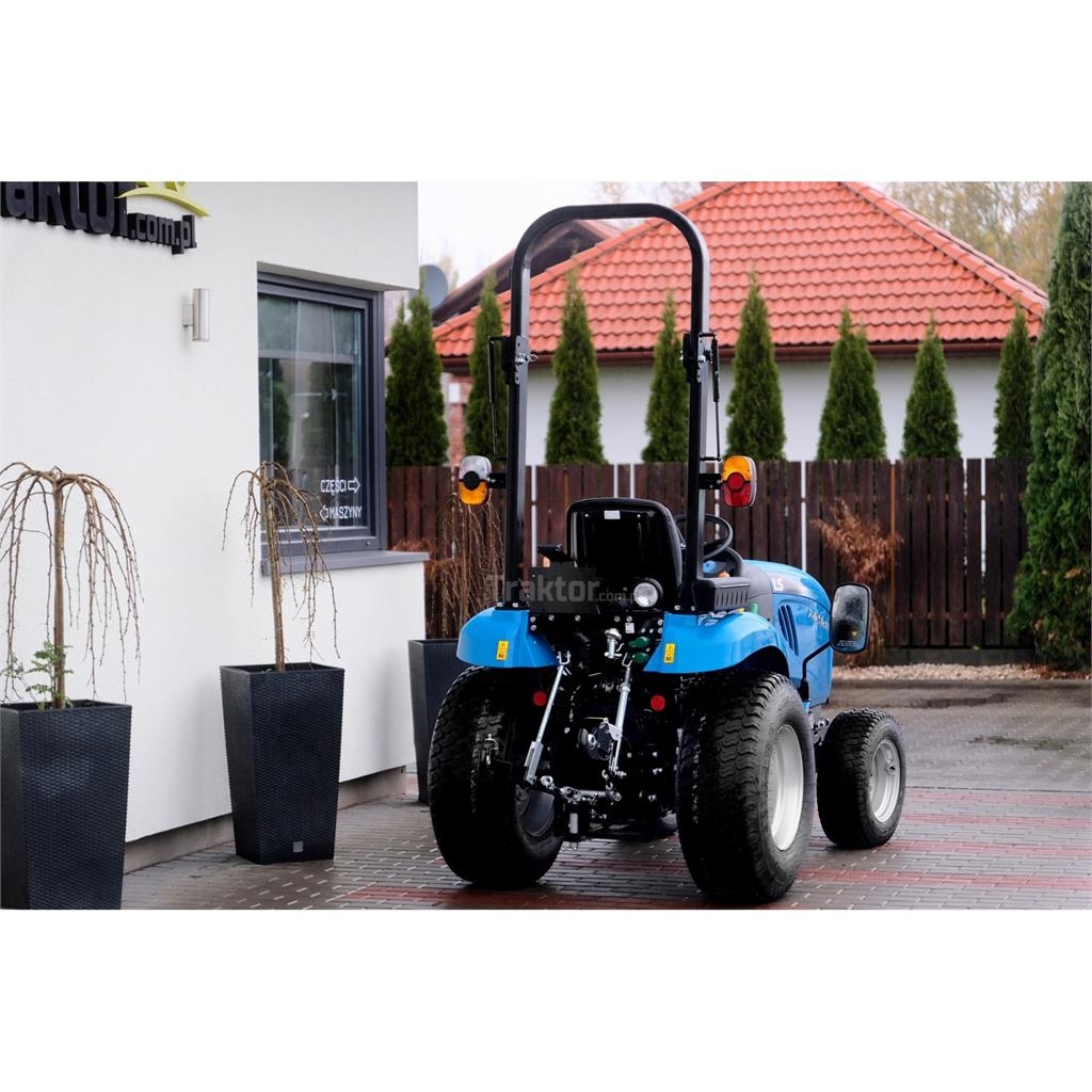 LS Tractor XJ25 HST 4x4 - 24.4 KM / TURF Traktory