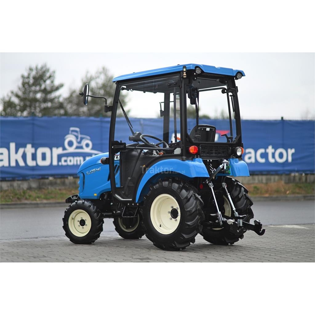LS Tractor XJ25 HST 4x4 - 24.4 KM / CAB Tractors