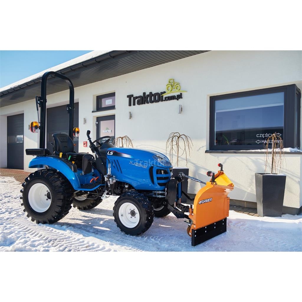 LS Tractor XJ25 HST 4x4 - 24.4 KM / IND + pług do śn Tractors