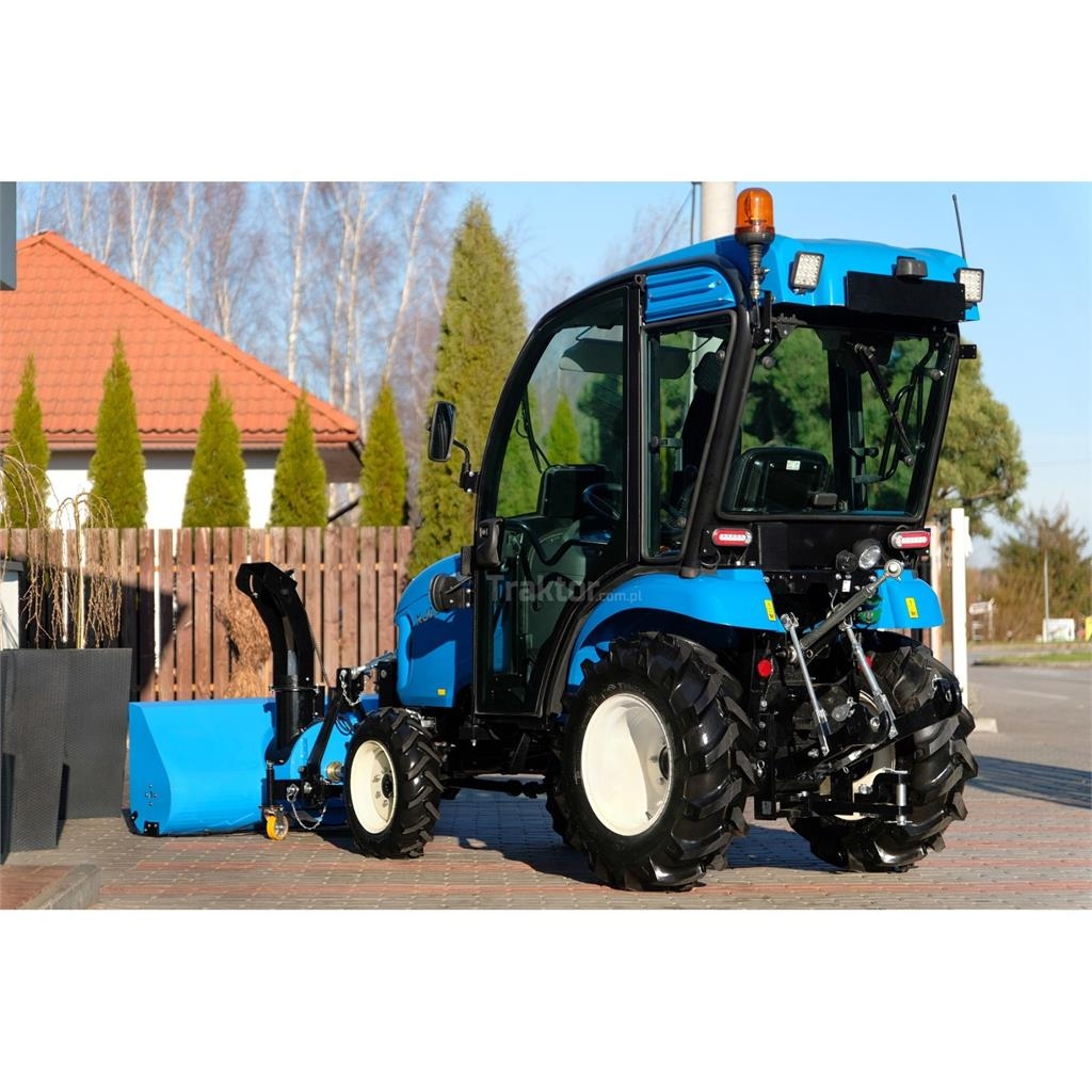 LS Tractor XJ25 HST 4x4 - 24.4 KM / CAB + przedni TU Tractors