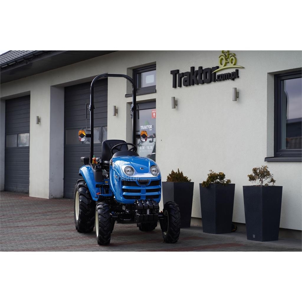 LS Tractor XJ25 MEC 4x4 - 24.4 KM 曳引機