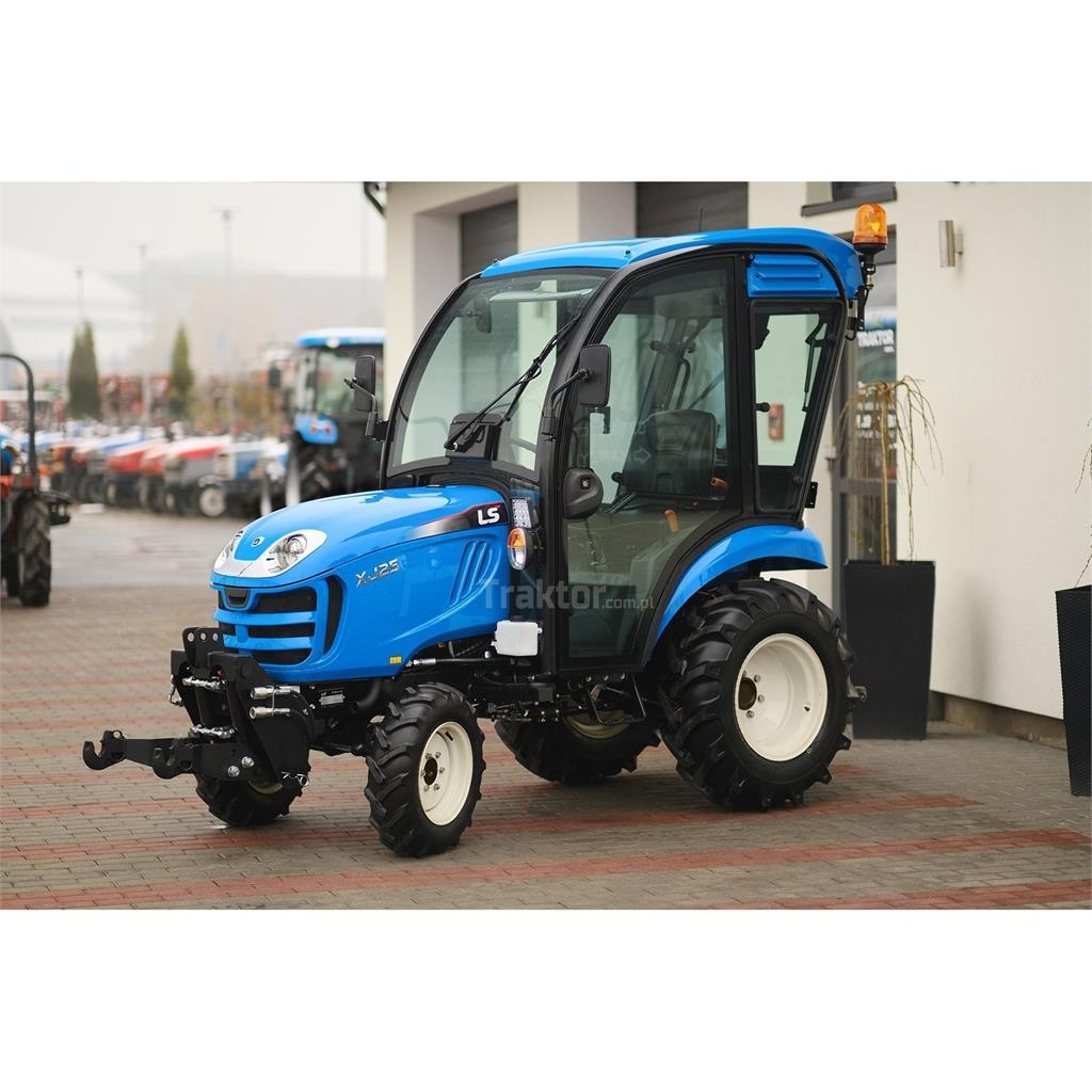 LS Tractor XJ25 MEC 4x4 - 24.4 KM / CAB + przedni TU Tractors