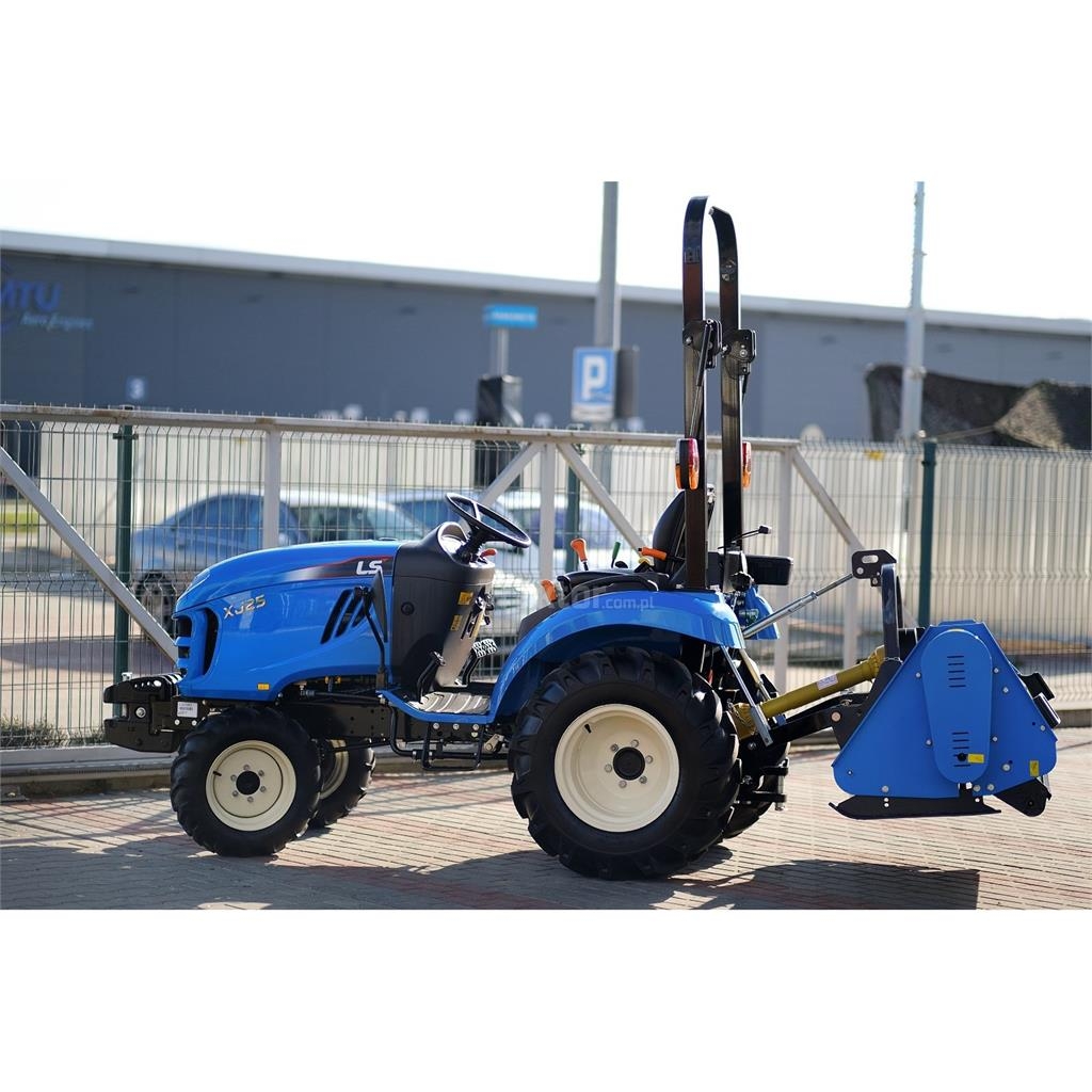 LS Tractor XJ25 MEC 4x4 - 24.4 KM + kosiarka bijakow 曳引機