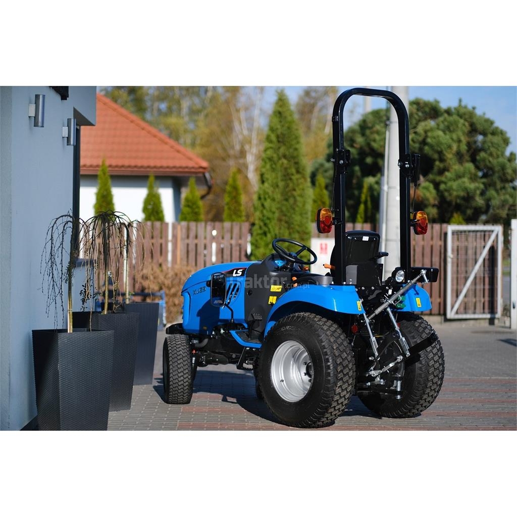 LS Tractor XJ25 MEC 4x4 - 24.4 KM / TURF Traktorer