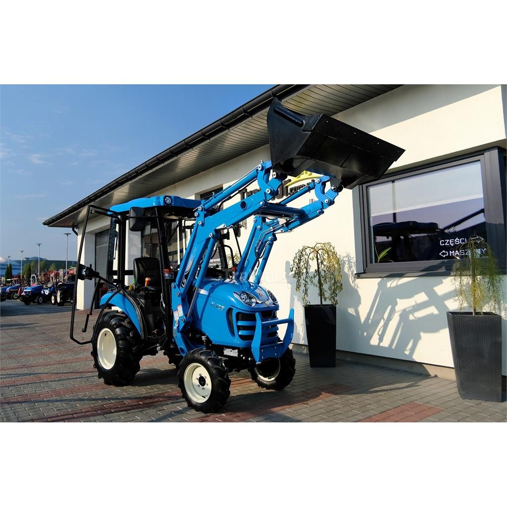 LS Tractor XJ25 MEC 4x4 - 24.4 KM / CAB + ładowacz c Tractors