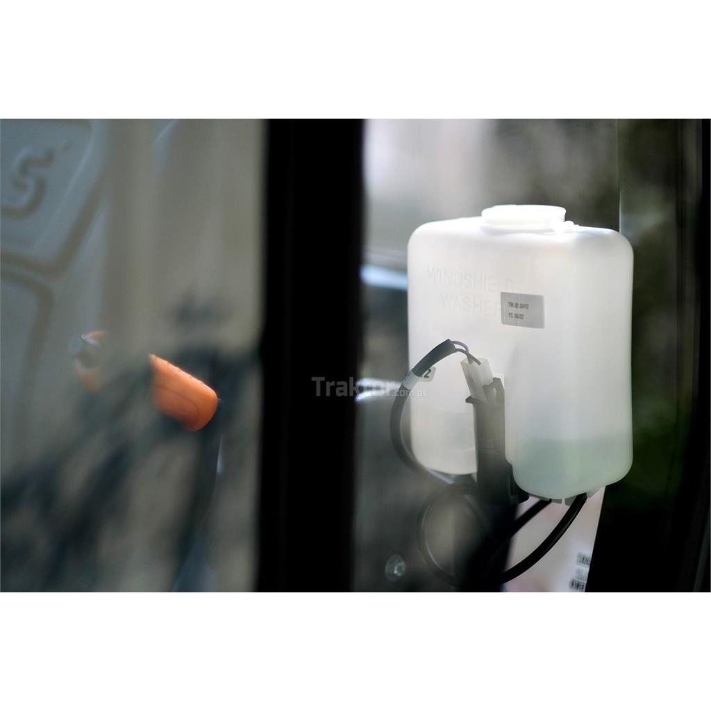 LS Tractor XJ25 MEC 4x4 - 24.4 KM / CAB + ładowacz c Tractors