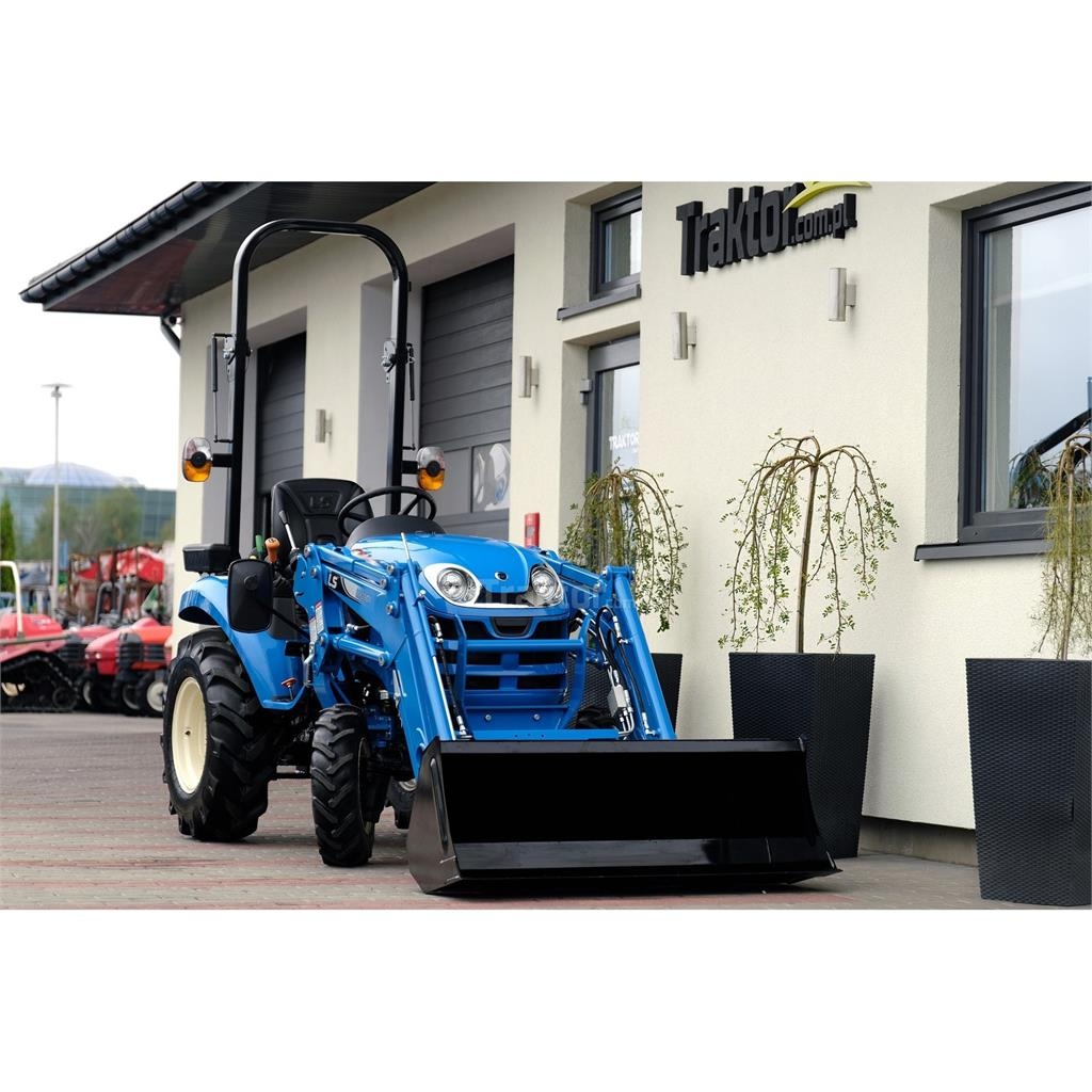 LS Tractor XJ25 MEC 4x4 - 24.4 KM + ładowacz czołowy Tractors