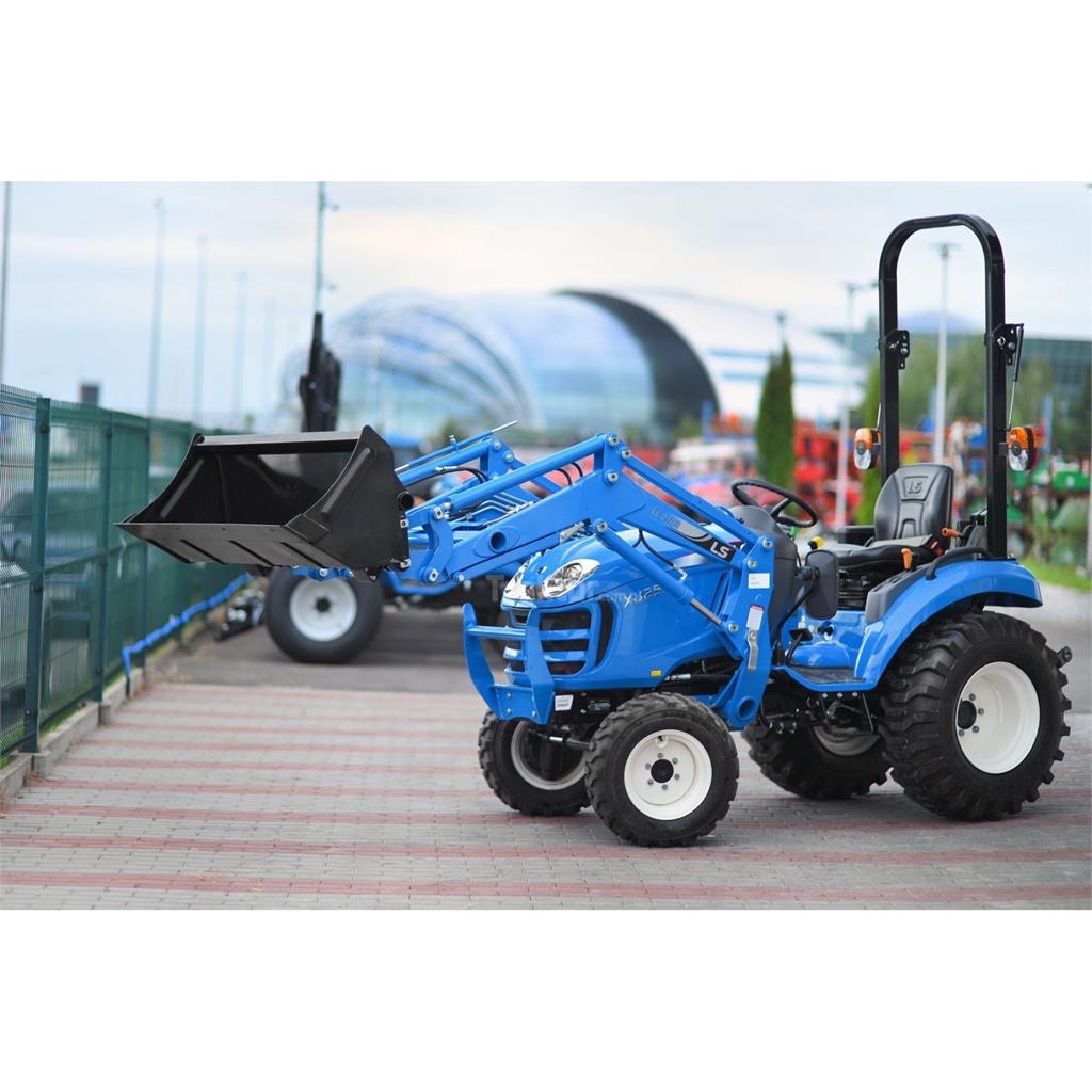 LS Tractor XJ25 MEC 4x4 - 24.4 KM / IND + ładowacz c Трактори