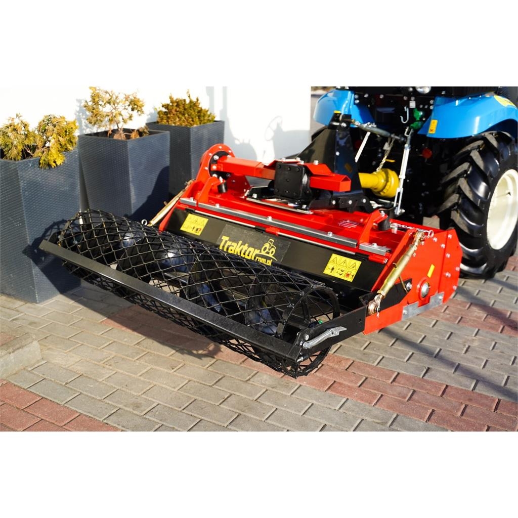 LS Tractor XJ25 MEC 4x4 - 24.4 KM + glebogryzarka se Трактори