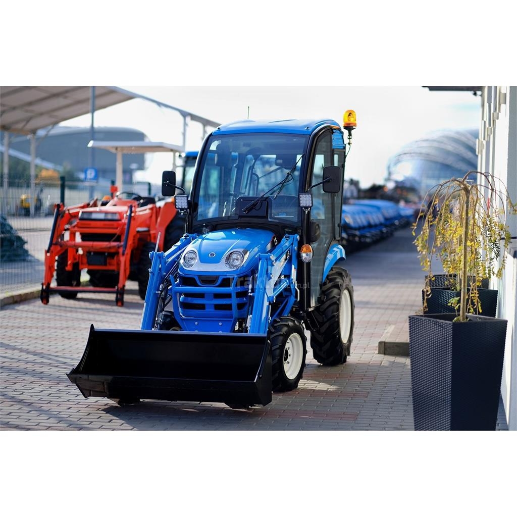 LS Tractor XJ25 MEC 4x4 - 24.4 KM / CAB + ładowacz c Traktorer