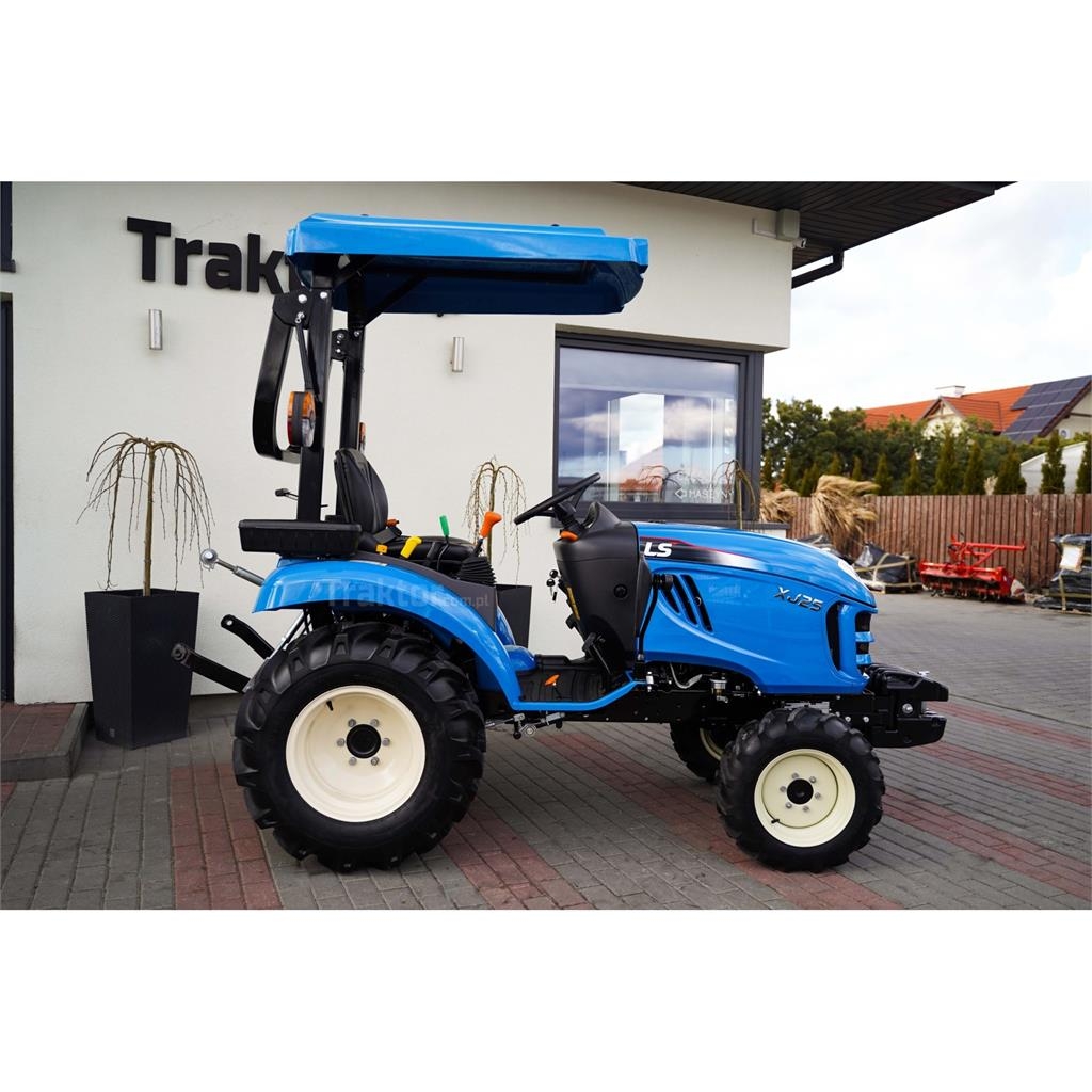 LS Tractor XJ25 MEC 4x4 - 24.4 KM + daszek Tractors
