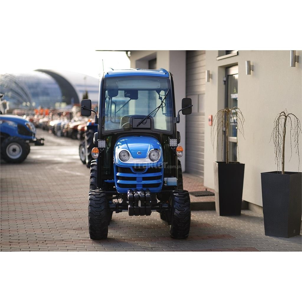 LS Tractor XJ25 MEC 4x4 - 24.4 KM / IND / CAB Tractors