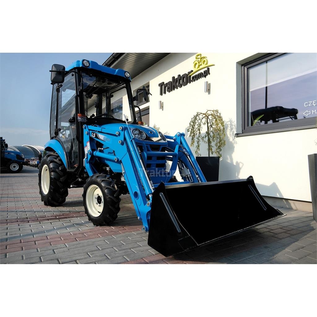 LS Tractor XJ25 MEC 4x4 - 24.4 KM / CAB + ładowacz c Tractors