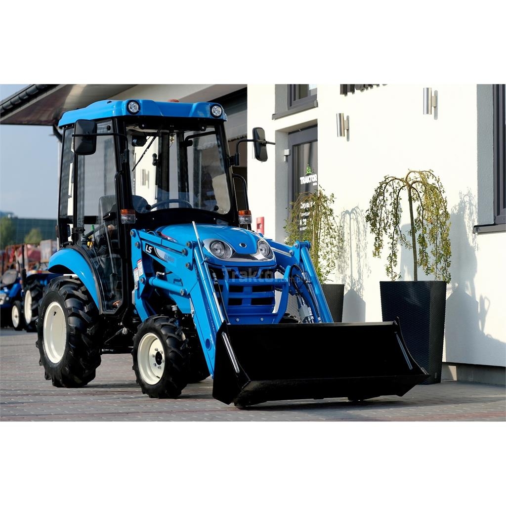 LS Tractor XJ25 MEC 4x4 - 24.4 KM / CAB + ładowacz c Tractors