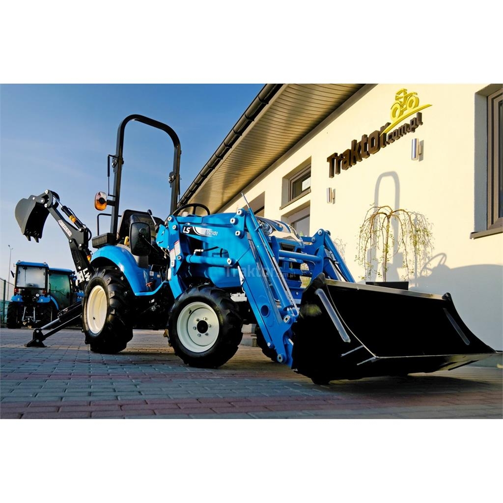LS Tractor XJ25 MEC 4x4 - 24.4 KM + ładowacz czołowy Трактори