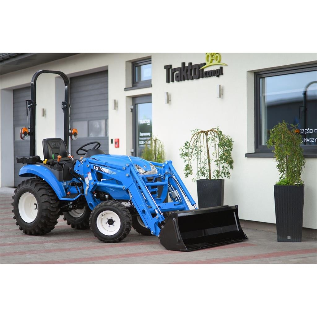 LS Tractor XJ25 MEC 4x4 - 24.4 KM / IND + ładowacz c Трактори