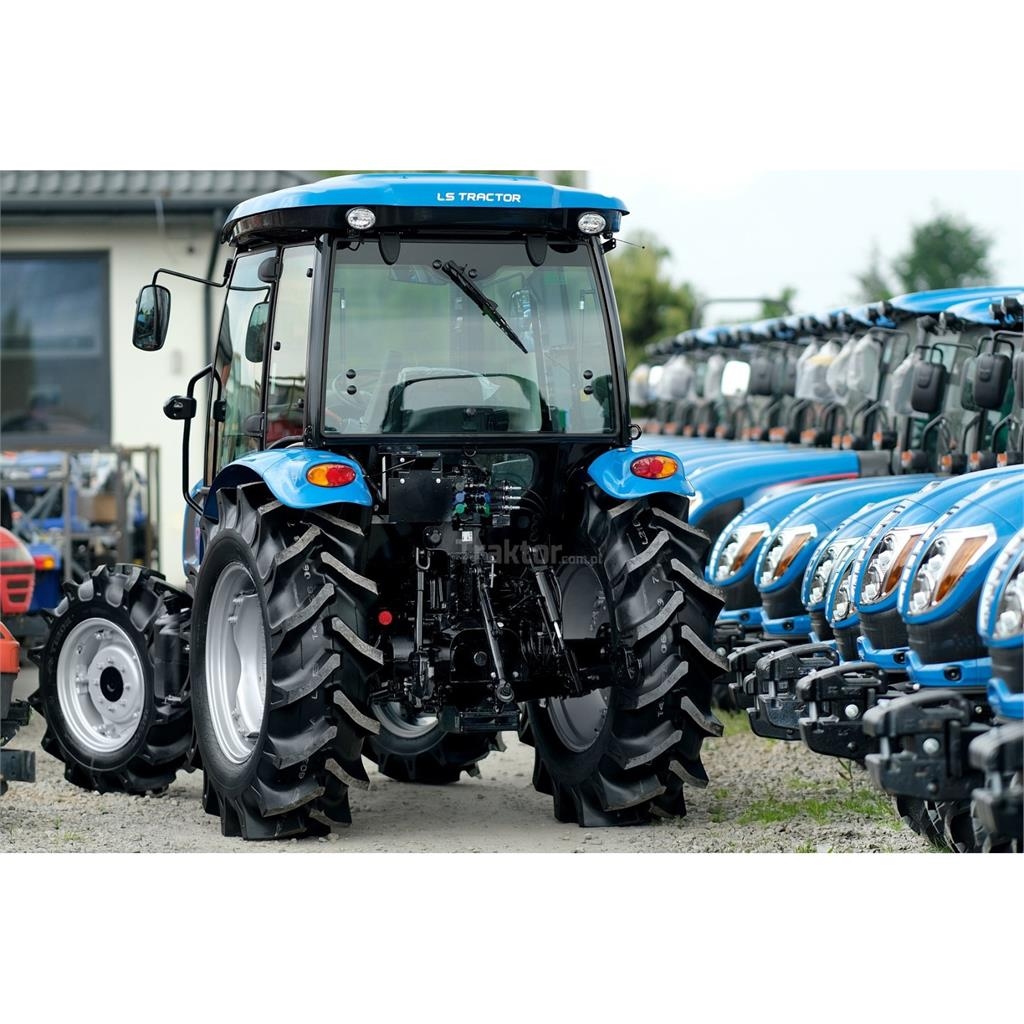 LS Tractor XU6168 PST 4x4 - 68 KM / CAB / EHL Auto Trattori