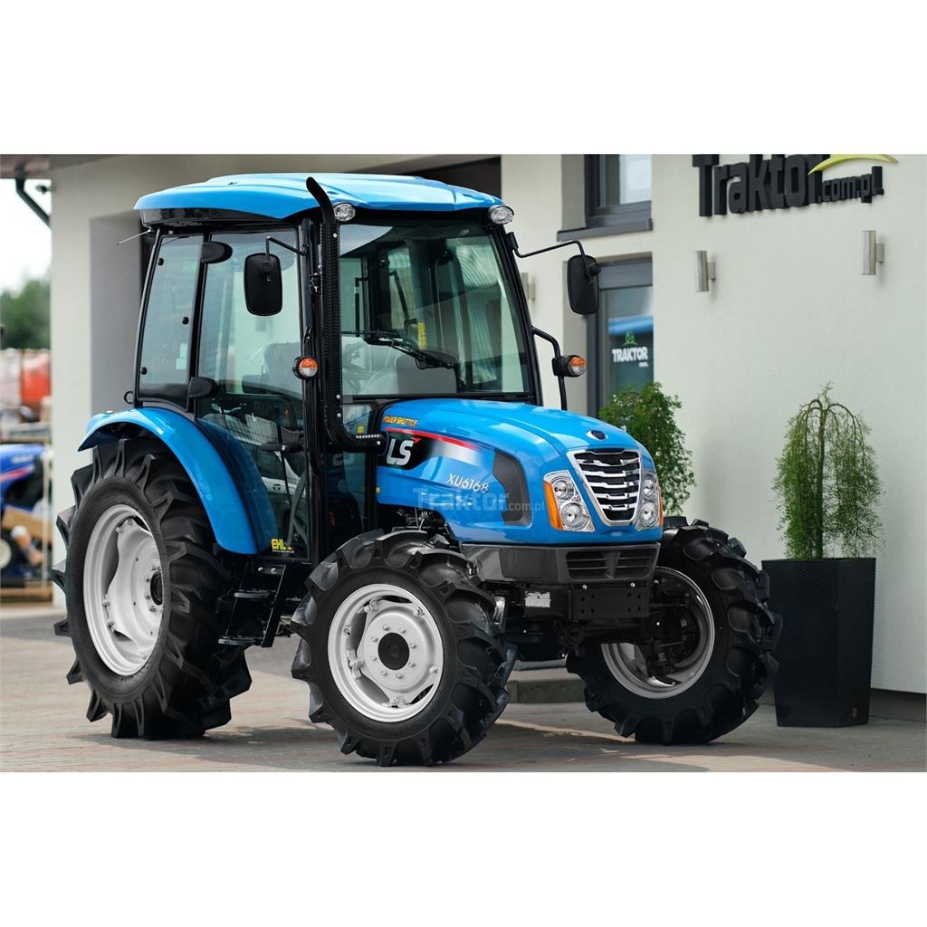 LS Tractor XU6168 PST 4x4 - 68 KM / CAB / EHL Auto Trattori